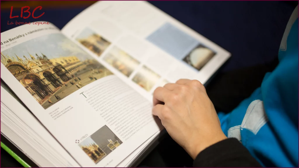 Éléments symboliques représentant un voyage intérieur, où des paysages, des idées et des émotions prennent vie à travers la lecture.