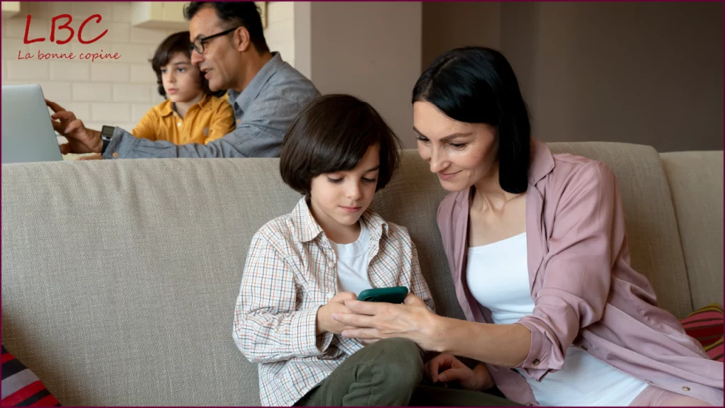 Transmettre à l’ère du changement : une mission familiale en mutation Dans un monde en constante évolution, transmettre les repères, les valeurs et les traditions familiales devient un défi. Entre générations qui ne se comprennent plus toujours, rythme de vie effréné, influence des écrans et mondialisation culturelle, la transmission familiale doit se réinventer sans perdre son essence. | labonnecopine.com